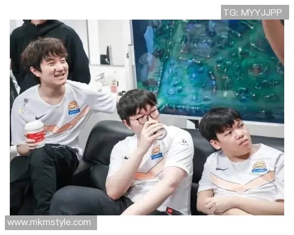 TES战术解析：深度剖析英雄联盟中的区域防守体系与战略布局