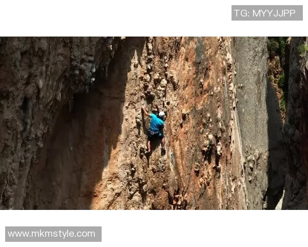 杭州攀岩队的拼搏之路极限运动联赛特别报道揭秘他们的奋斗与梦想