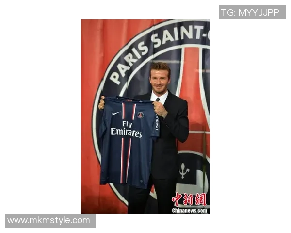 曼联与埃弗顿对决内维尔兄弟的传奇故事与足球生涯回顾